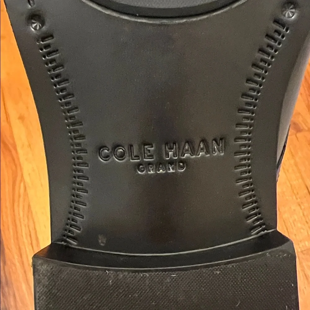 NWT Cole Haan Men's Classic Black Oxfords size 10 1/2 - Picture 4 of 7